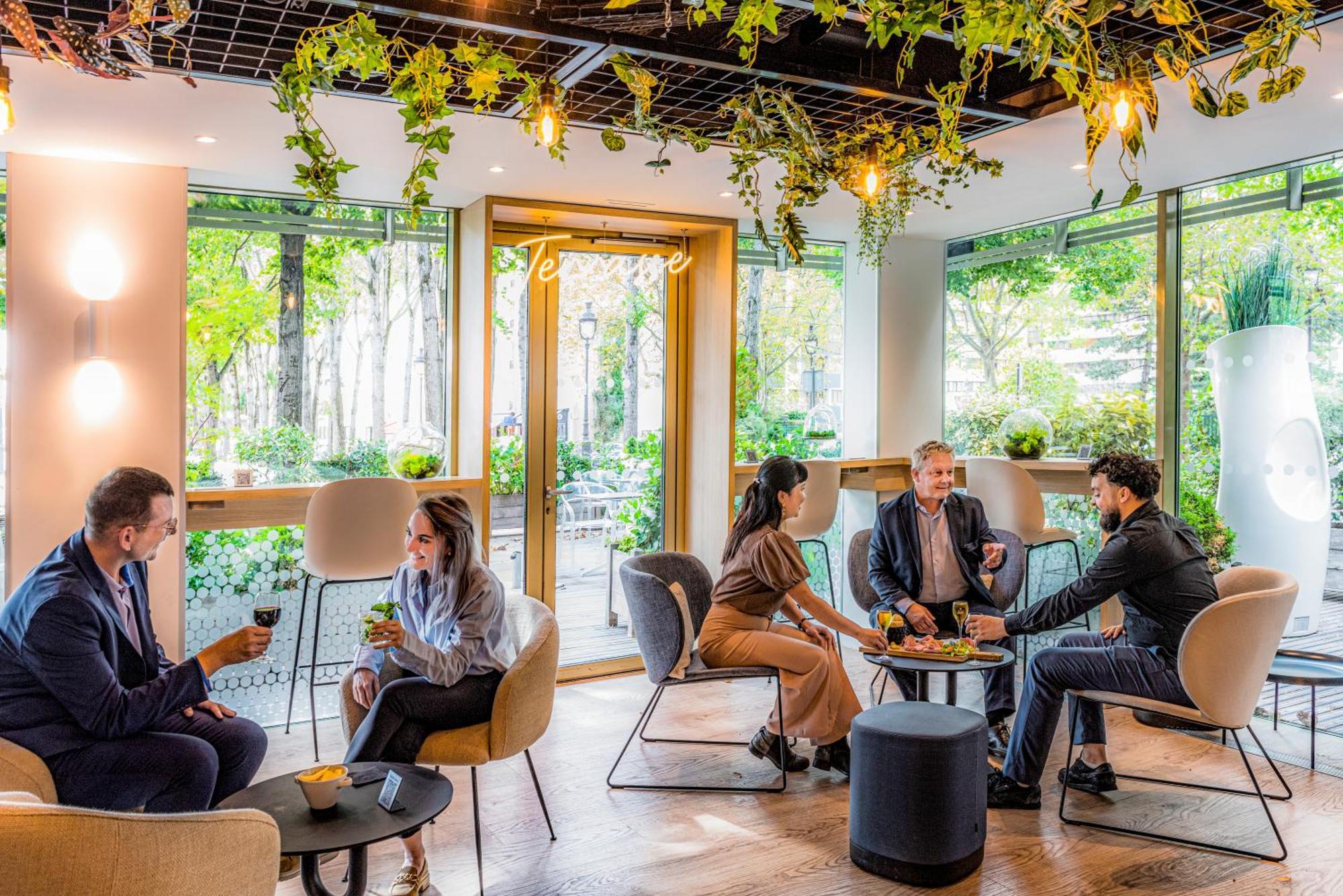 Express Paris-canal De La By Ihg Hotel Parijs